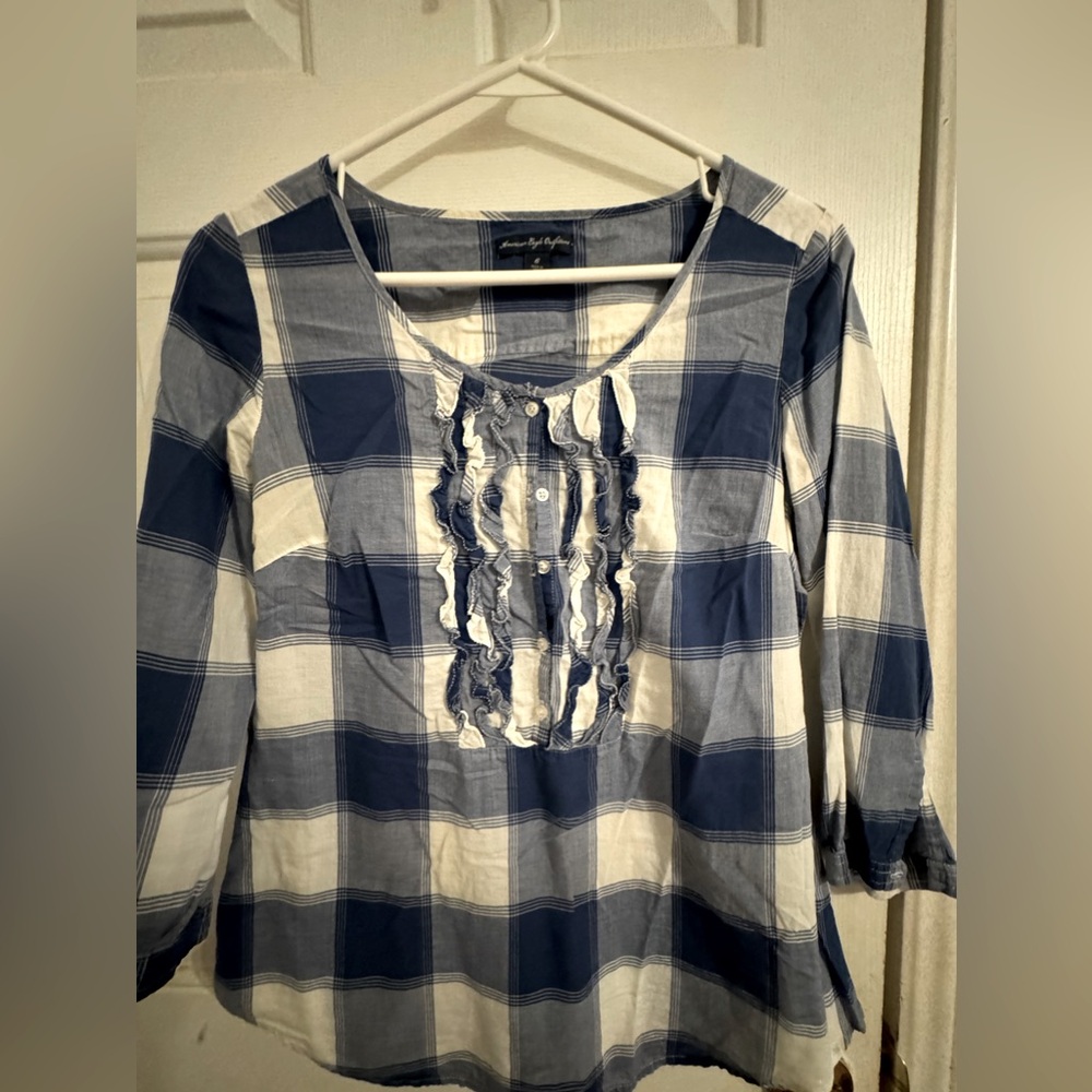 American Eagle top